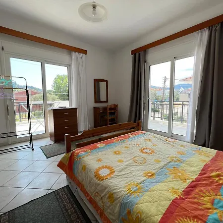 White - Town Apartment Limenas (Thasos)